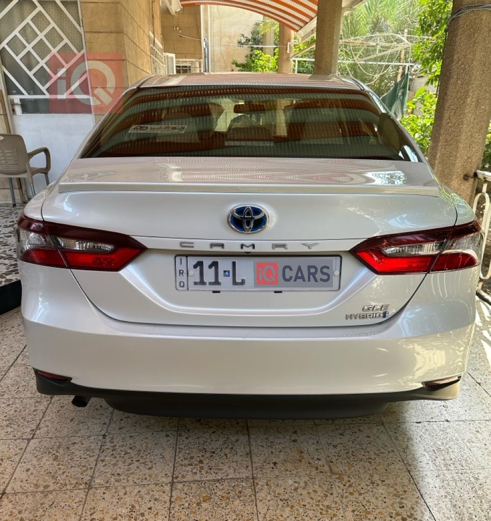 تۆیۆتا کامری